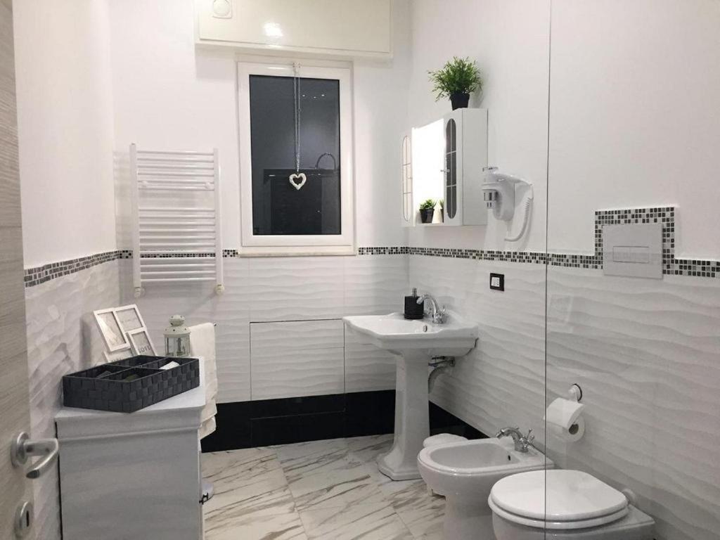La Casa Di Nonna Emma - Affittacamere Palermo Exteriör bild